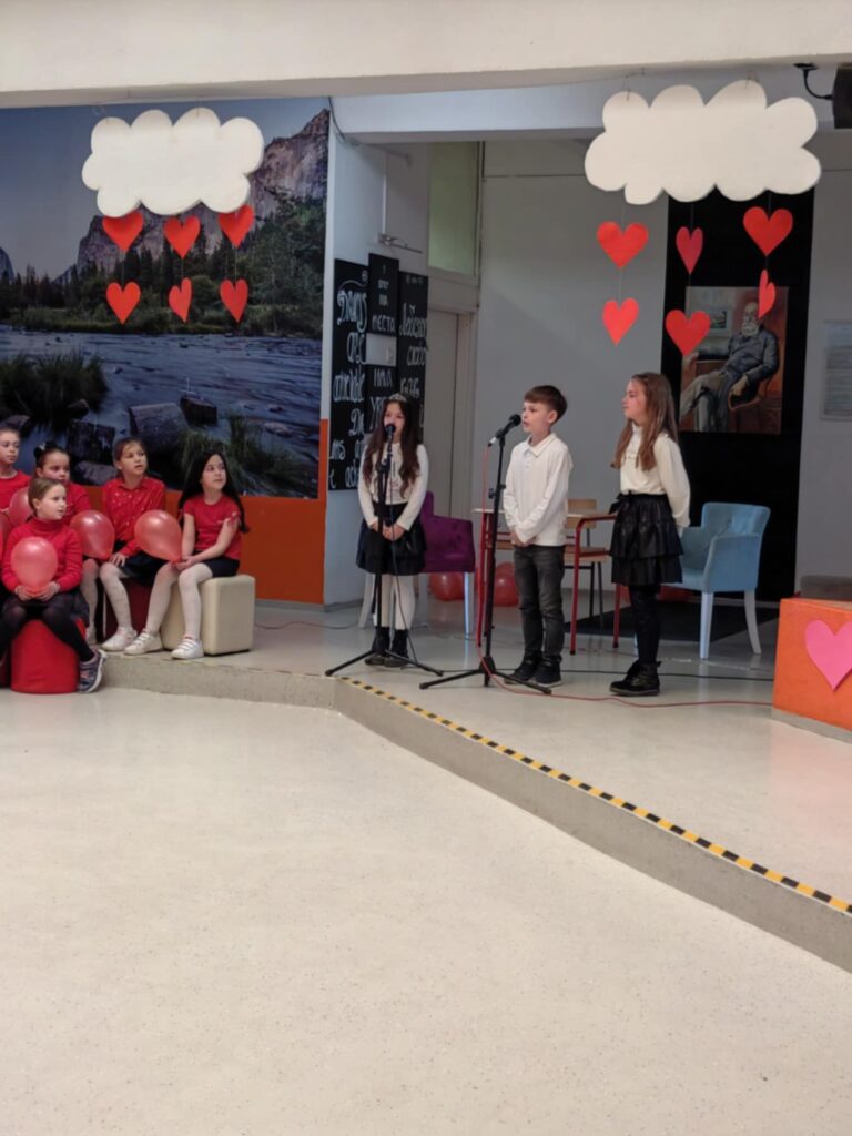 75258e7c-3033-4f82-b62c-c79e94550f99