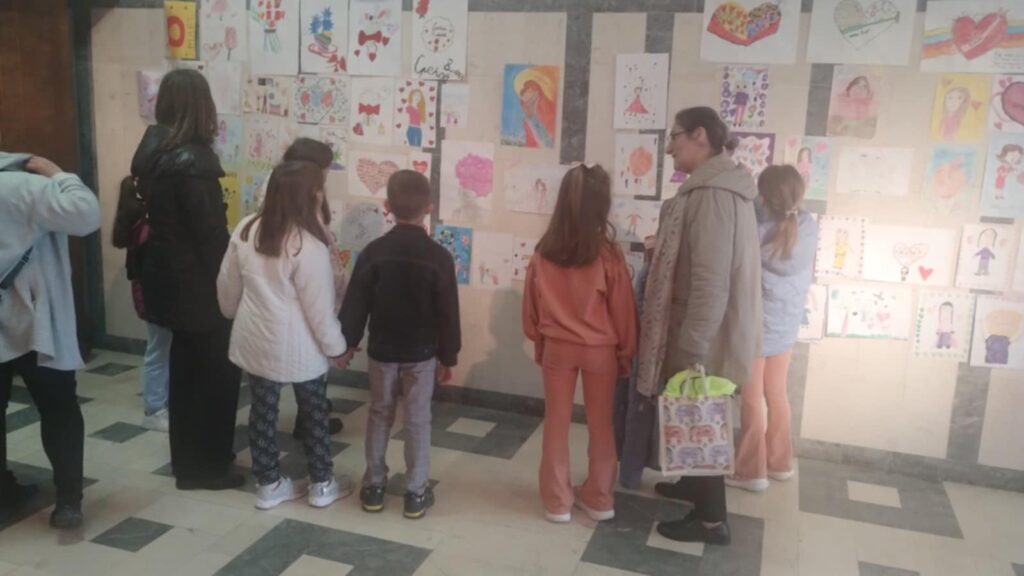 cbecb411-6eaf-4e95-9a79-4b575c1f3e38