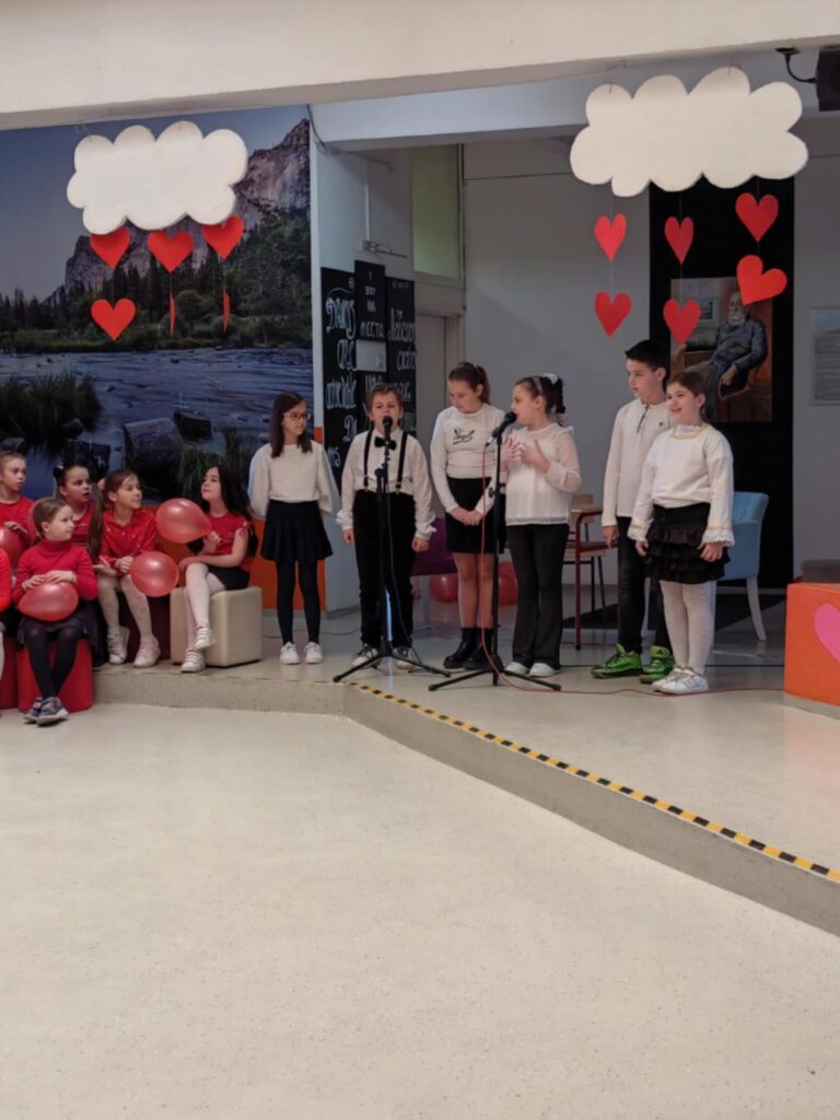 e47c80f3-288a-402f-b1c7-9048f0f634a2