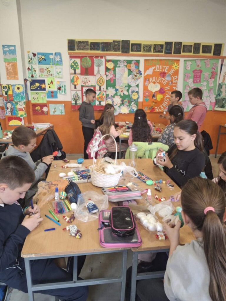 52a51966-c24a-46a0-b940-c34067c146d6