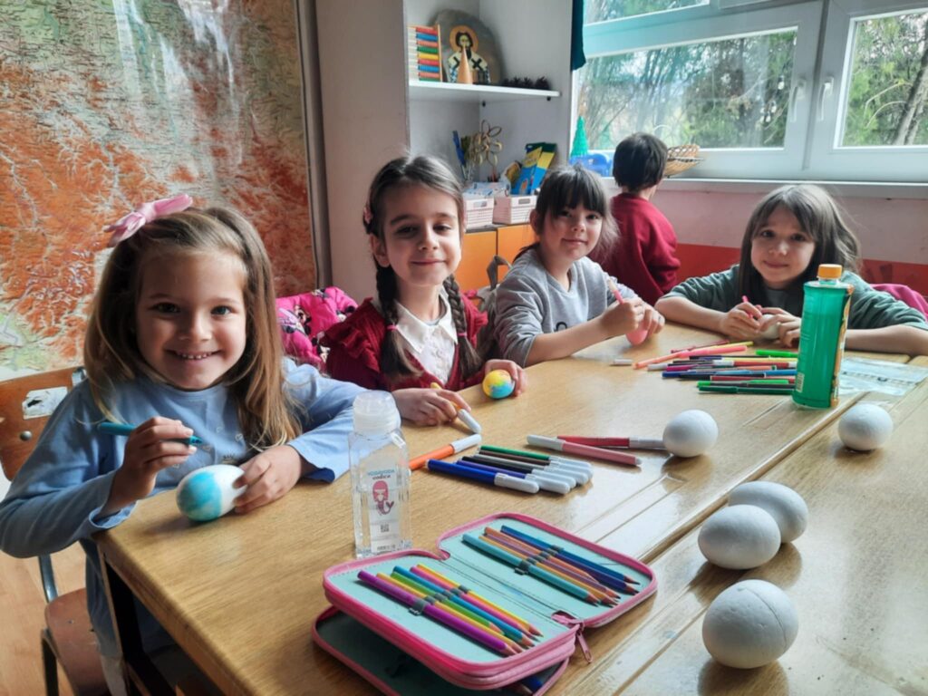 a8ad07f9-d503-485d-b460-335fe993e7a7