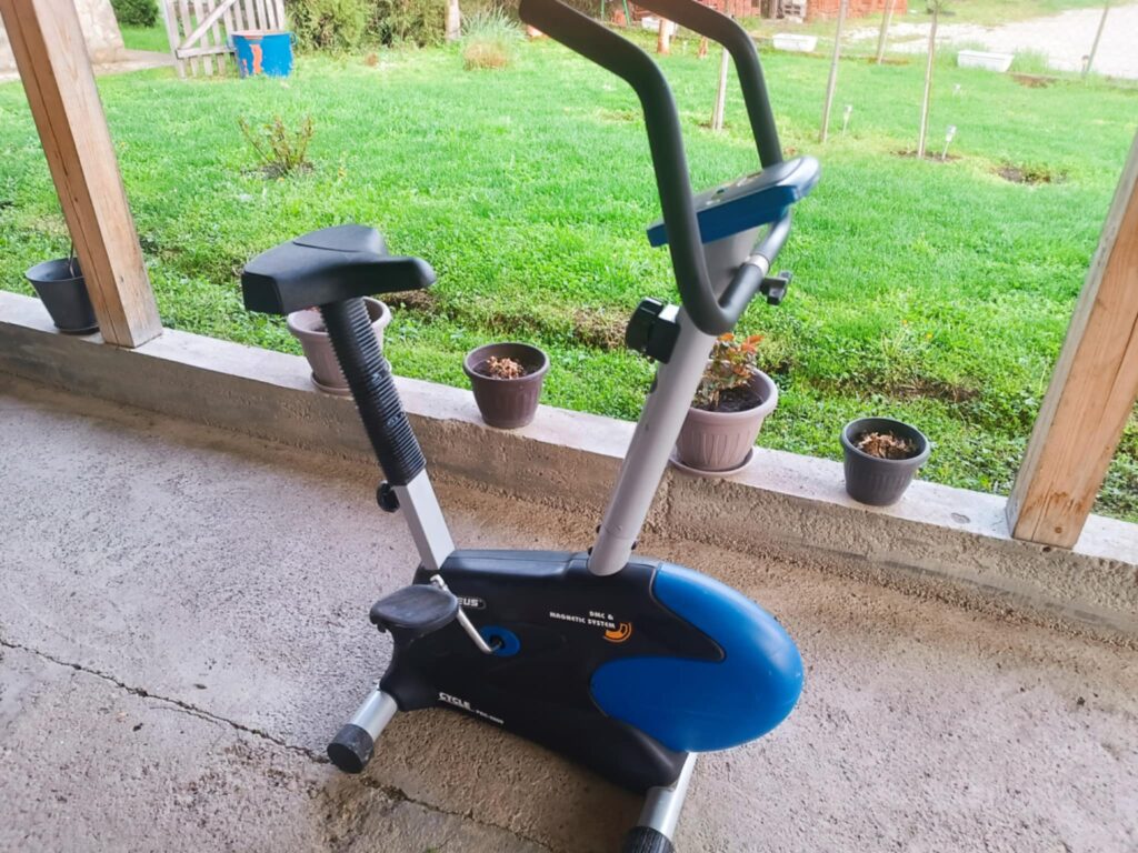 bd196f86-18f4-459f-8855-4b920332fc18