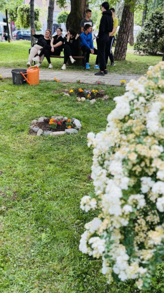 51009c5f-5a27-4e59-85c3-c25b6ed5c281