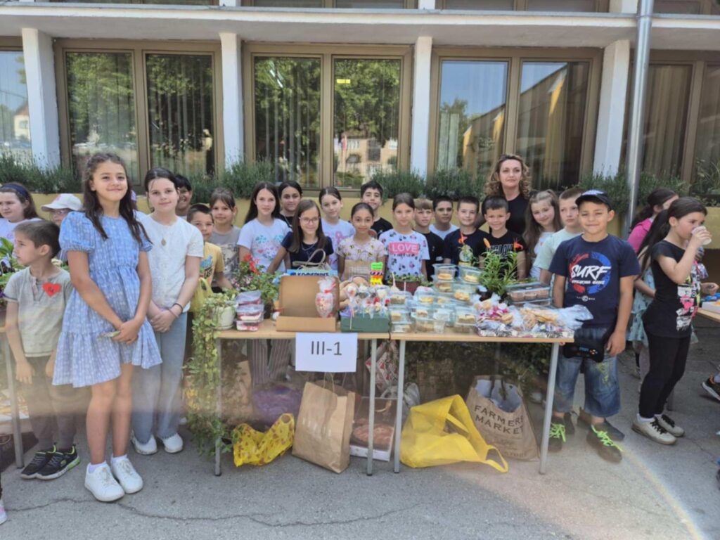 72838410-9b36-4f4f-afe9-48bc50b45244