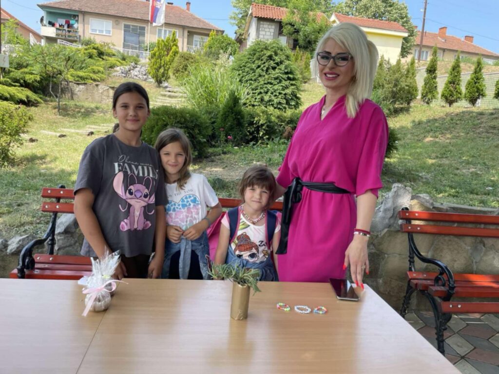 c93950eb-d1d4-466e-8c53-19346a44a10f