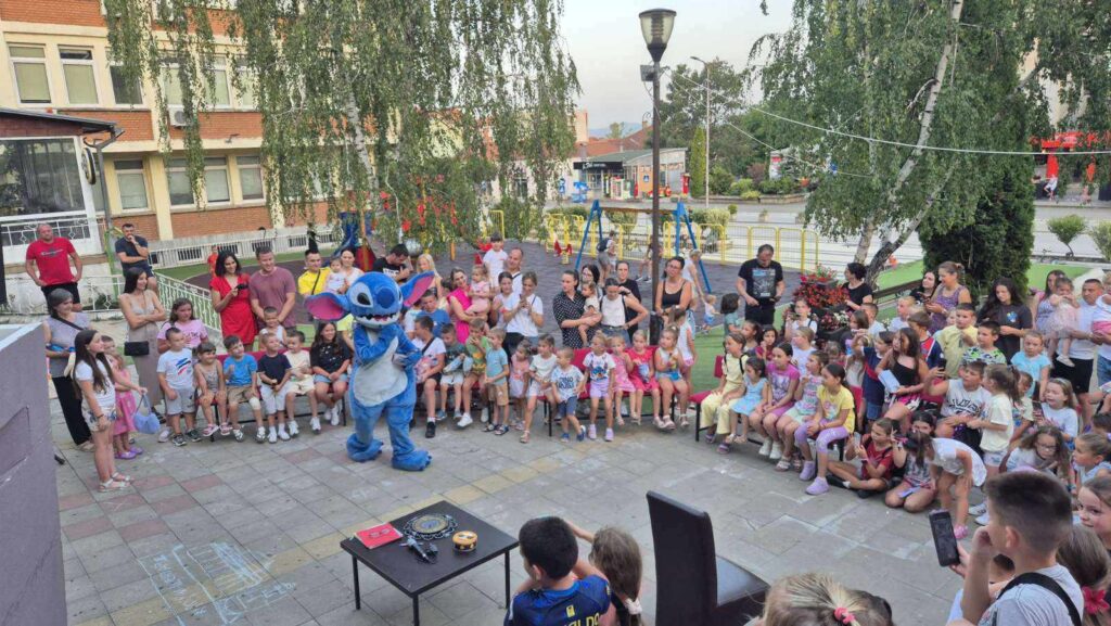 2923d548-f7f0-44ae-bbbd-e1e1a9c8820e