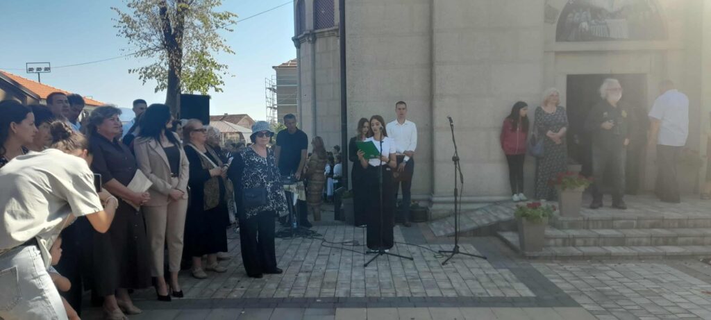 78974900-3ec0-4198-bf95-dc29079a6a5b