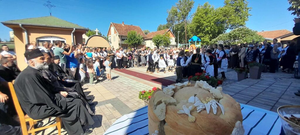 800151d3-ed5f-416b-944b-fd951a18aeaa