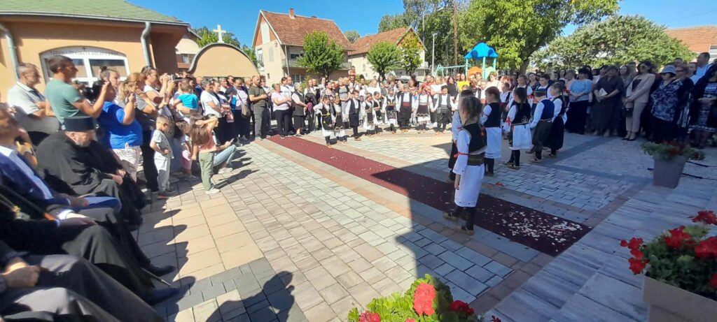 c0e7341f-23e5-457f-8bc7-60960157c9a3