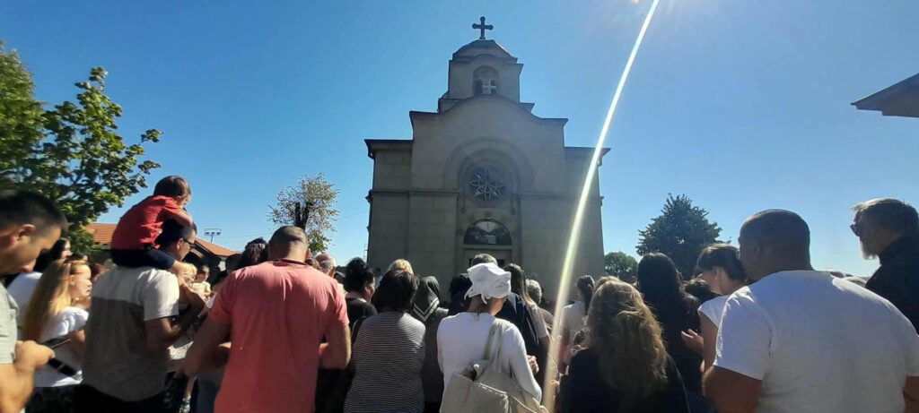 e46345d0-70c3-450c-bce6-369eec5894c7