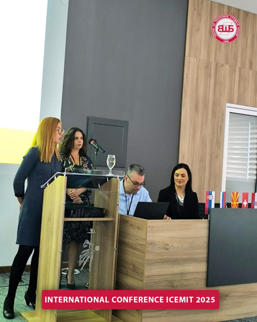 565366340_1484654176635504_4176931349783247660_n