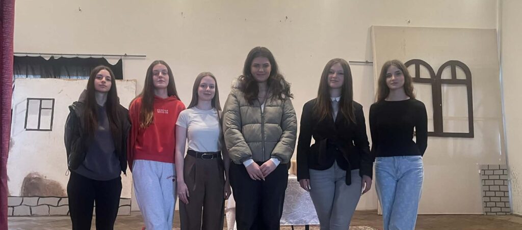 7e3c23ff-d8e0-497b-9feb-16463dac21a9