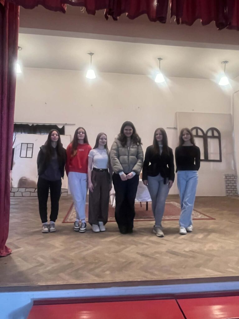 e528493d-6051-4650-a953-a9ee20c8e284